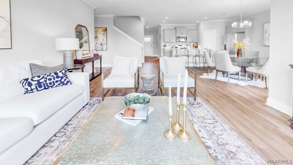 6502 Firefly Lane