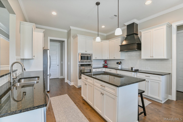 23 BOYKIN LAKES Boulevard