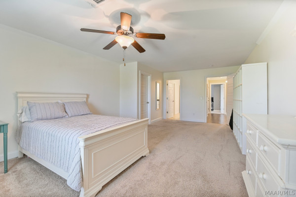 23 BOYKIN LAKES Boulevard