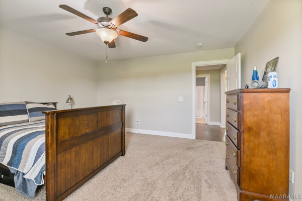 23 BOYKIN LAKES Boulevard