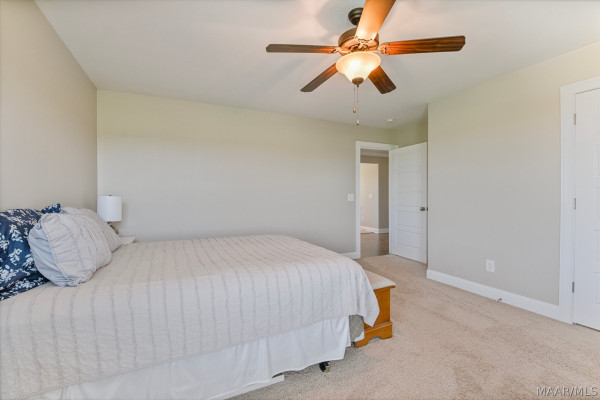 23 BOYKIN LAKES Boulevard