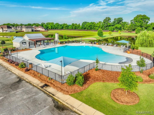 23 BOYKIN LAKES Boulevard