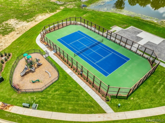 23 BOYKIN LAKES Boulevard