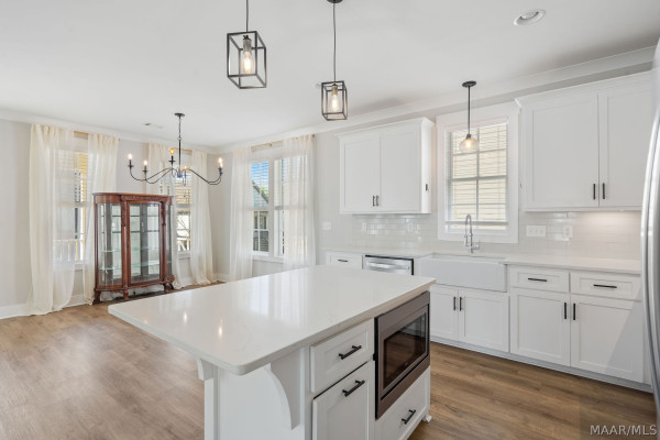 118 Forest Glen Drive