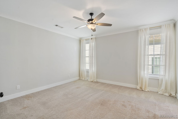 118 Forest Glen Drive