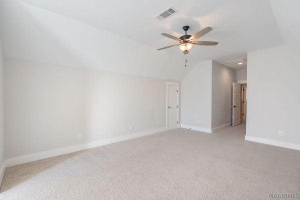 118 Forest Glen Drive