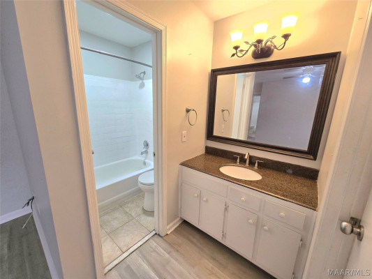 6226 GLADSTONE Drive