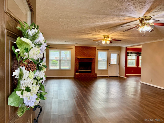 725 Mary Ann Drive