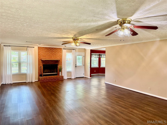 725 Mary Ann Drive
