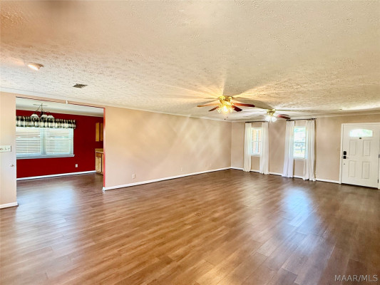 725 Mary Ann Drive