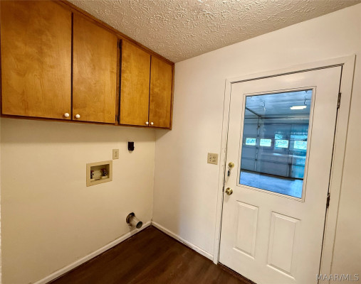 725 Mary Ann Drive