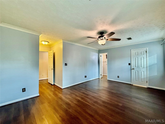 725 Mary Ann Drive