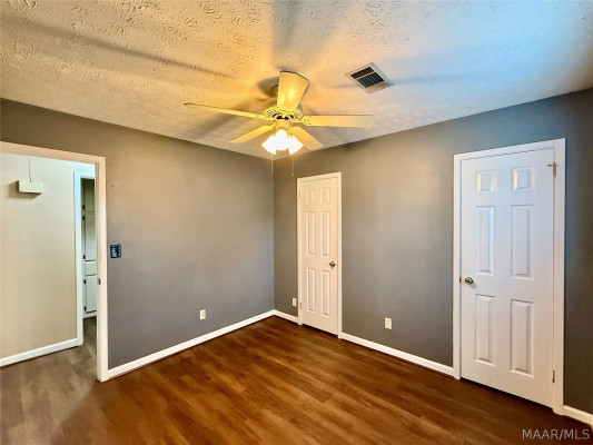 725 Mary Ann Drive