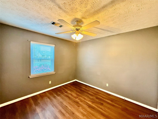 725 Mary Ann Drive