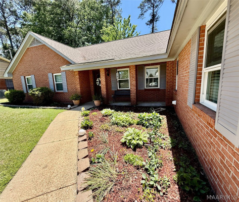 725 Mary Ann Drive