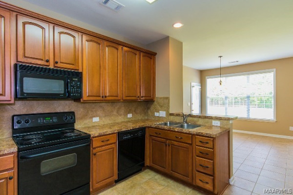 9500 HELMSLEY Circle