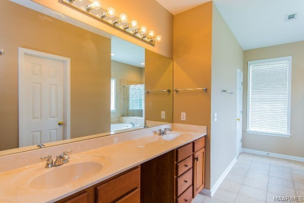 9500 HELMSLEY Circle