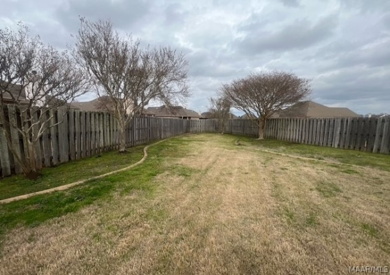 9525 HELMSLEY Circle