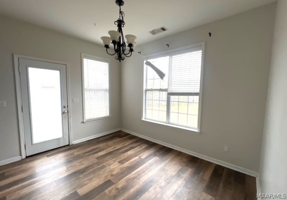 9525 HELMSLEY Circle