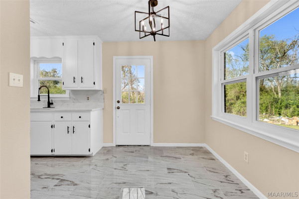 988 Sandy Ridge Road