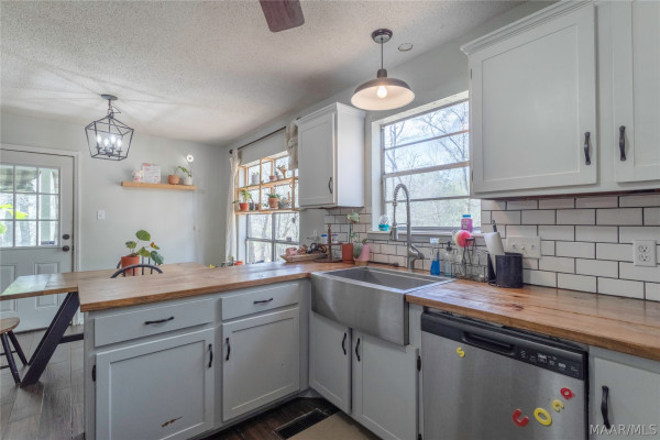 427 Busch Hill Drive