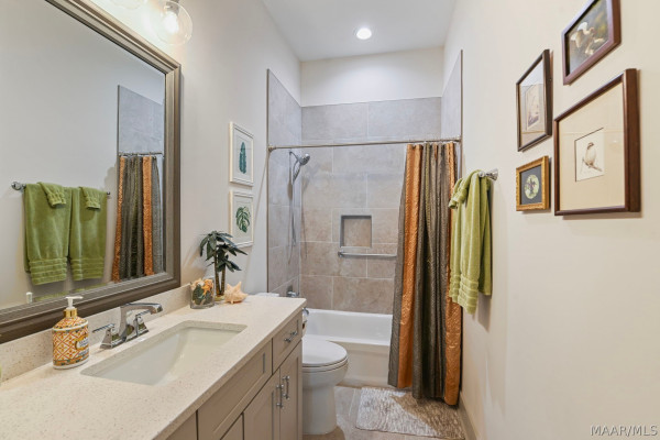 7122 Fain Park Loop