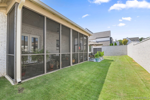 7122 Fain Park Loop