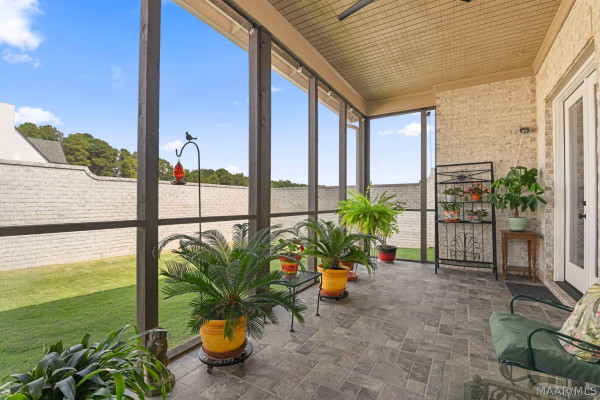 7122 Fain Park Loop