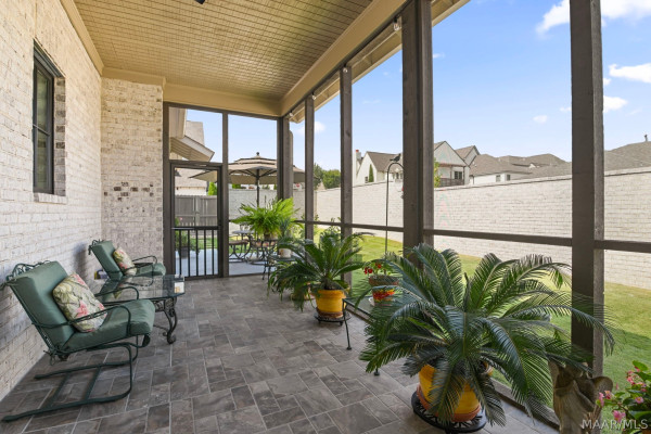 7122 Fain Park Loop