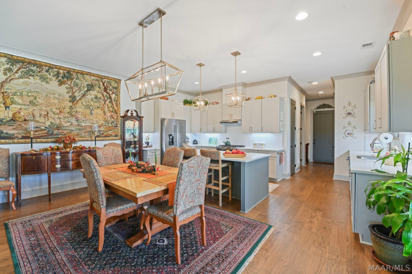 7122 Fain Park Loop