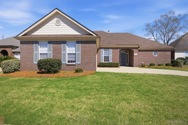 8349 Grayson Grove