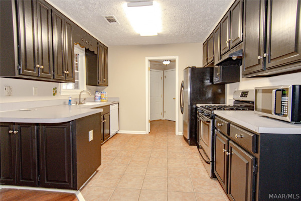 406 Fieldstone Court