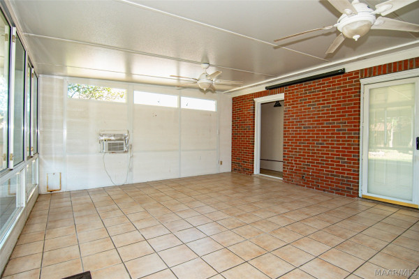 406 Fieldstone Court