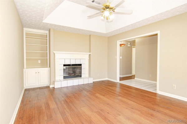 406 Fieldstone Court