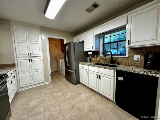 2185 Ceasarville Road