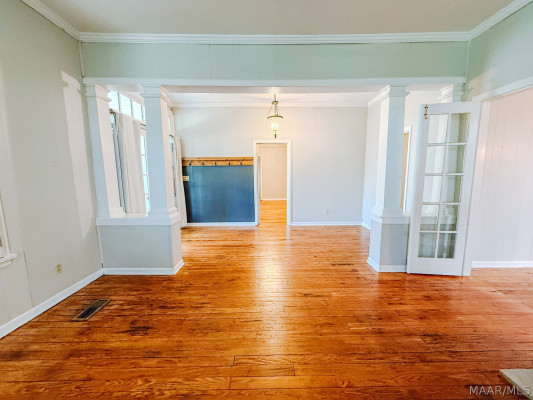 315 S Northington Street