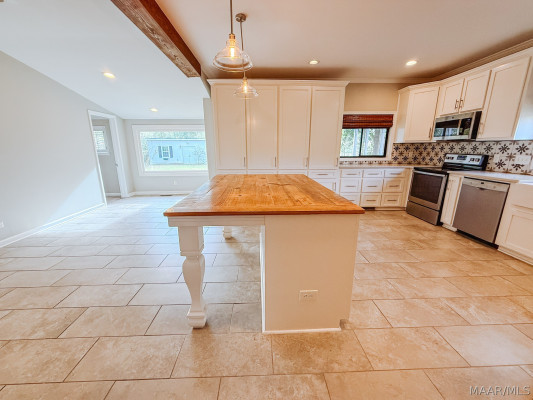 315 S Northington Street