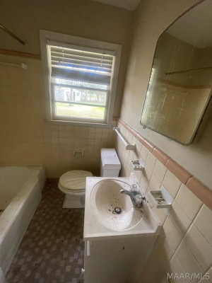 1312 E Audubon Road