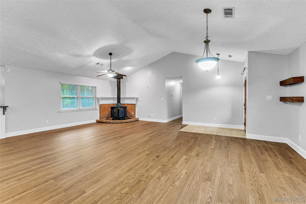 1609 Chapel Road