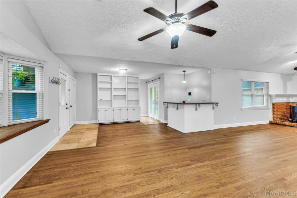 1609 Chapel Road