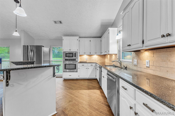 1609 Chapel Road