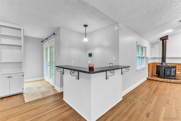 1609 Chapel Road