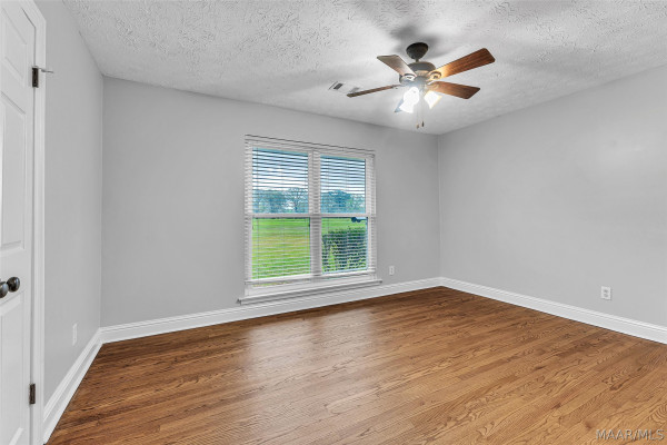 1609 Chapel Road