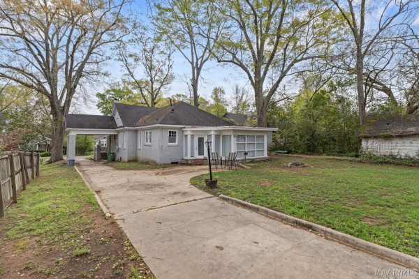 3244 Montezuma Road