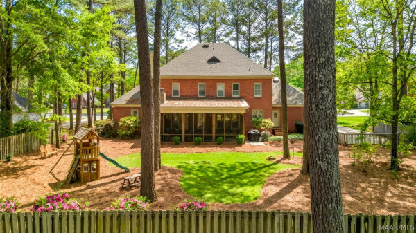 9846 Wynchase Circle