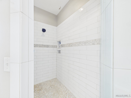 125 ASBURY Lane