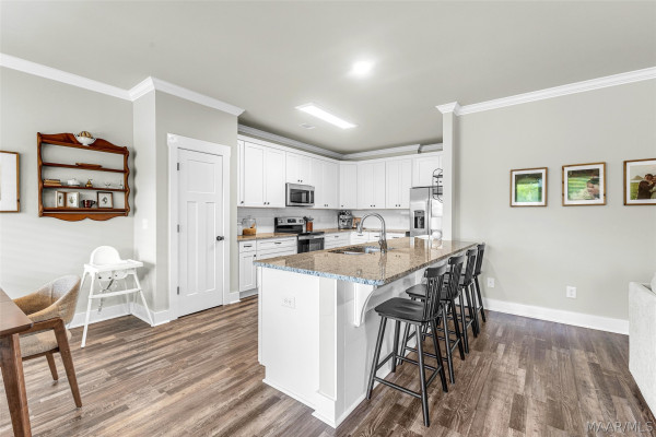 143 Country Club Loop