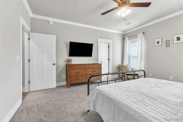 143 Country Club Loop