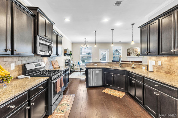 1349 Barrett Parkway