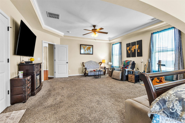 1349 Barrett Parkway